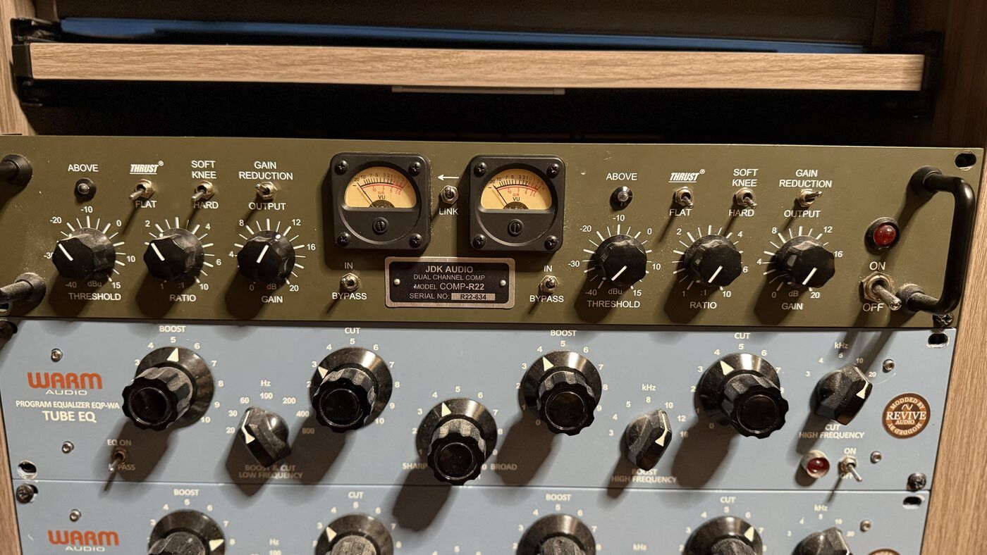 JDK Audio R22 Compressor